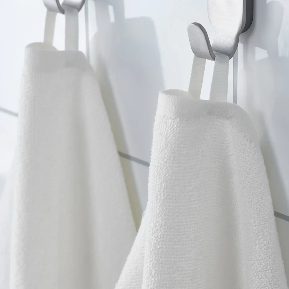 5 piece white ikea bath towels Length: 47 